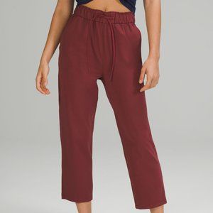 Lululemon Stretch High Rise Crop 23" Pant - Mulled Wine - Size 4